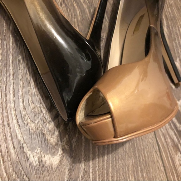 Guess high heels Black Patent And Gold Peep Toe GUESS Size 9 M 5” heel - Picture 5 of 9